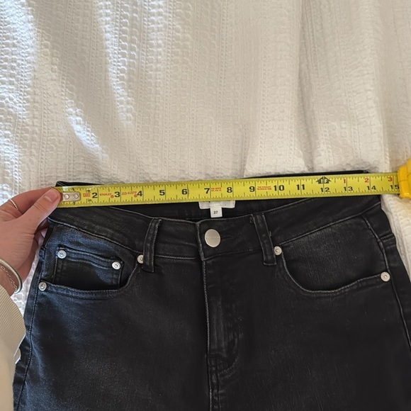 Superdown Mandy Black Denim Knee Rip Jean - 27 - Picture 7 of 7